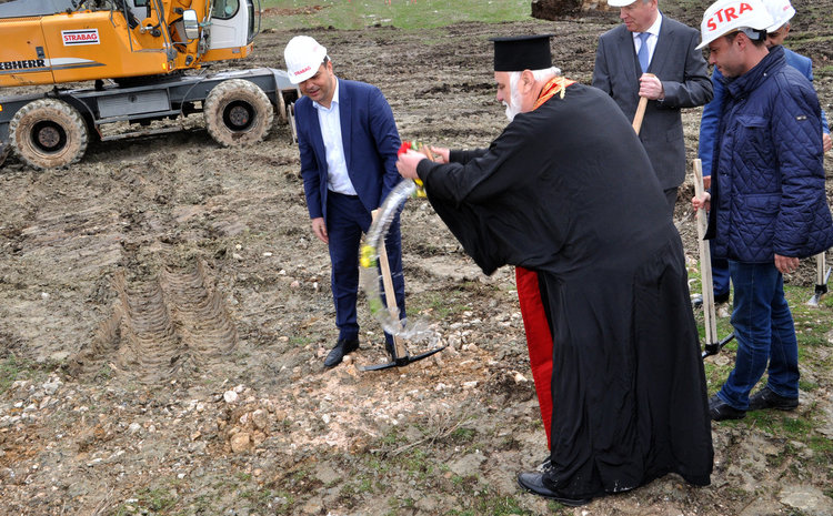 Делян Добрев на първата копка на Щрабаг: Изпълняваме си обещанията за нови работни места
