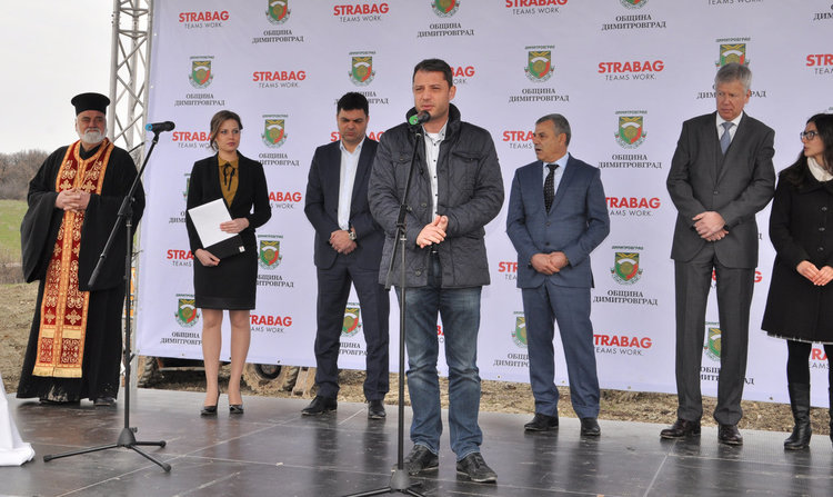 Делян Добрев на първата копка на Щрабаг: Изпълняваме си обещанията за нови работни места