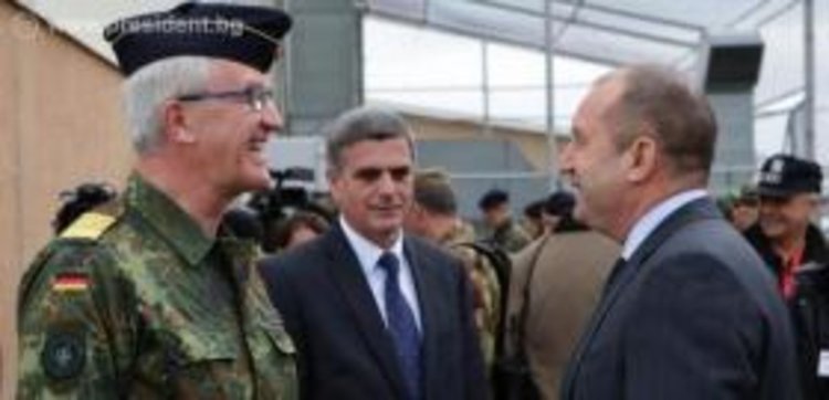 Държавният глава присъства на учението „TRIDENT JAGUAR 2017“