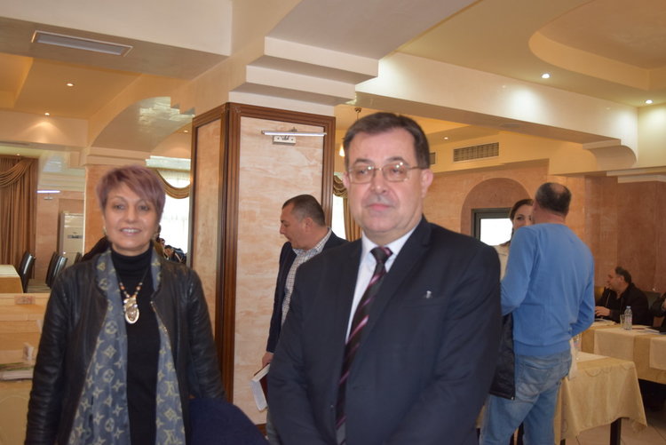 Със зам.-министър Янева