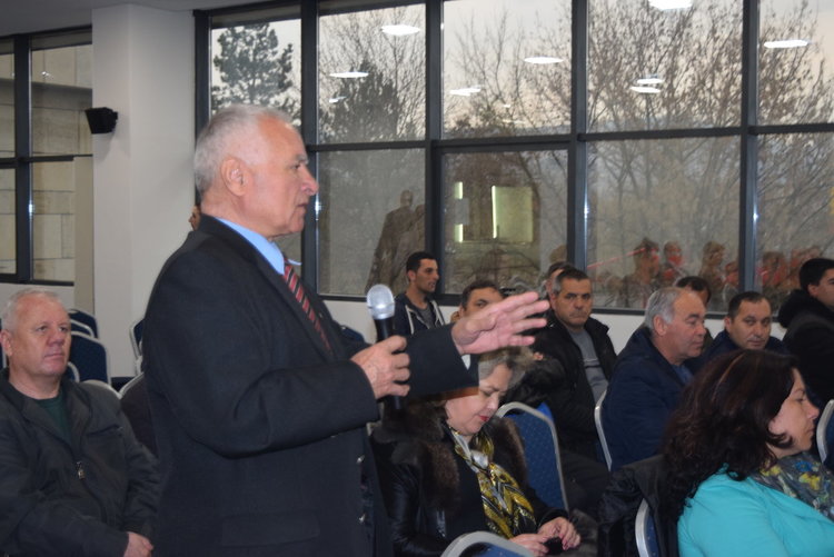 ГЕРБ предлагат радикална административна реформа,пести 2 млрд.лева годишно