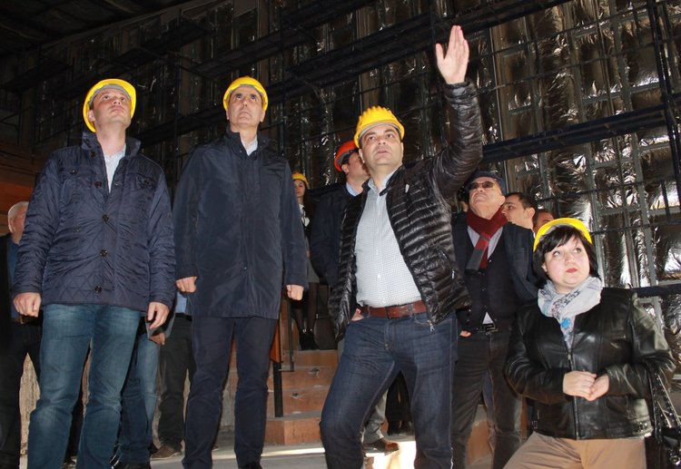 Цветан Цветанов: Когато има стабилно правителство, има и средства като тези за ремонта на зала "Младост"