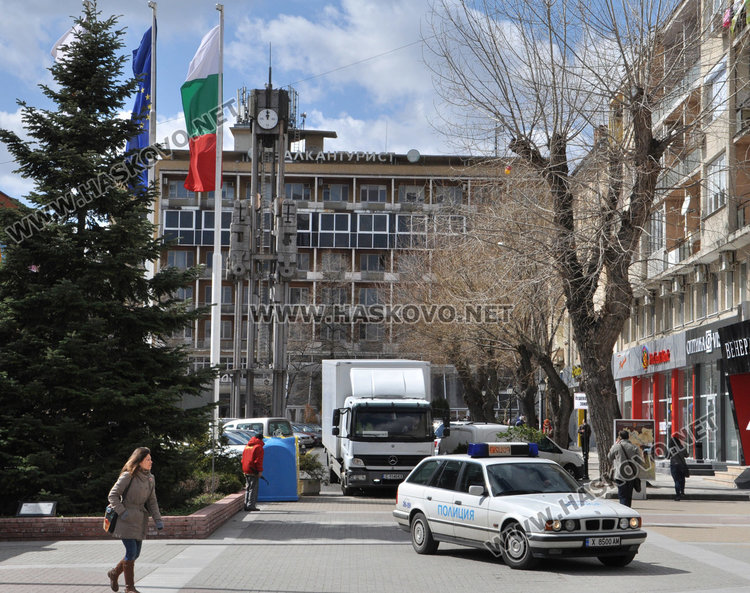 240 688 избират депутати в Хасковско, бюлетините под ключ и с охрана