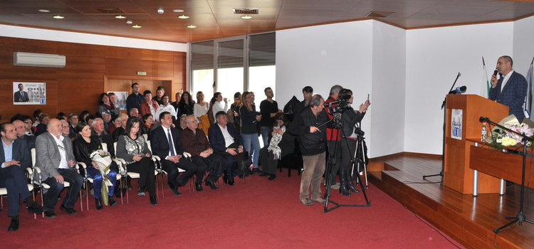 Цветан Цветанов в Харманли: 1000 постъпват в МВР през 2017-а