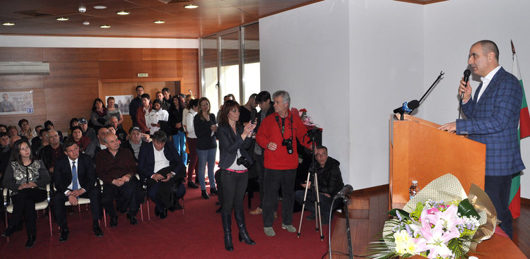 Цветан Цветанов в Харманли: 1000 постъпват в МВР през 2017-а