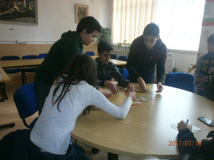 Отборът на ОУ „Проф. д-р Асен Златаров“ – Смолян се класира на първо място в национална  викторина по безопасност на движението