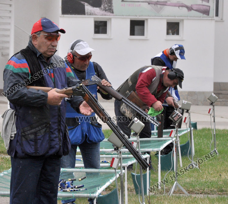 Олимпиец с най-точен мерник в състезание по стрелба в Хасково
