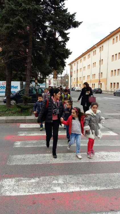 „Аз пресичам безопасно“– практическо занятие в „Йордан Йовков“