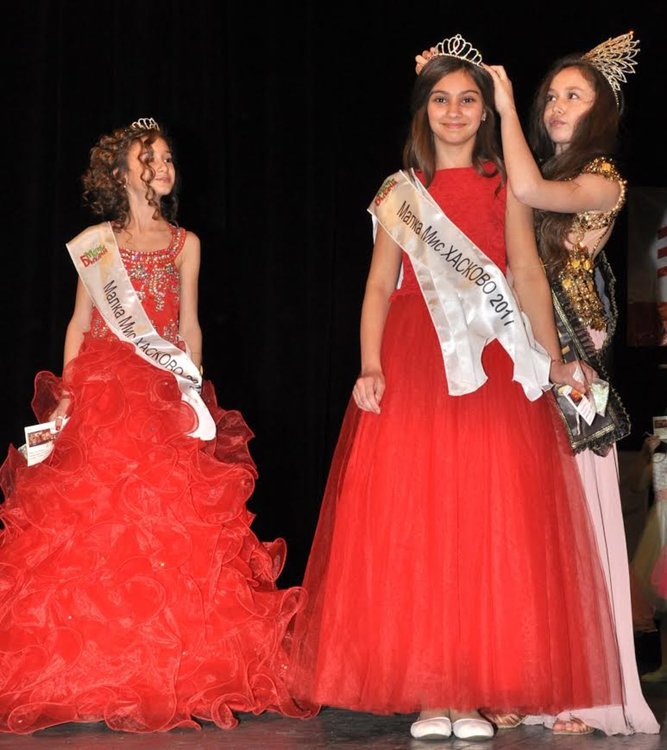 11-годишната Кристин бе избрана за "Мини Мис Димитровград"