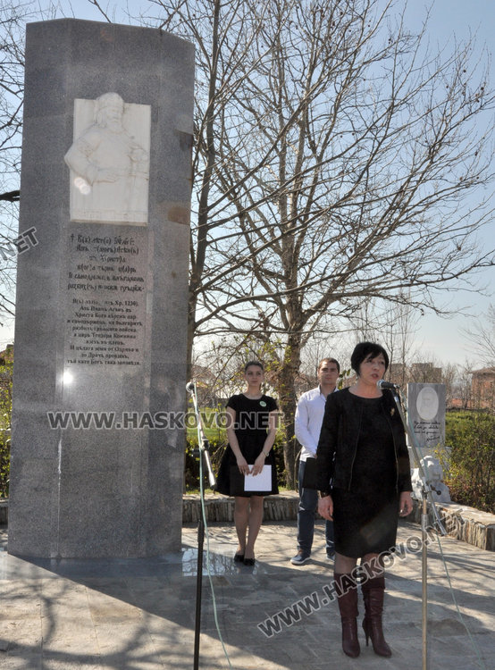 Баш майстори показват умения на патронния празник на Строителната гимназия