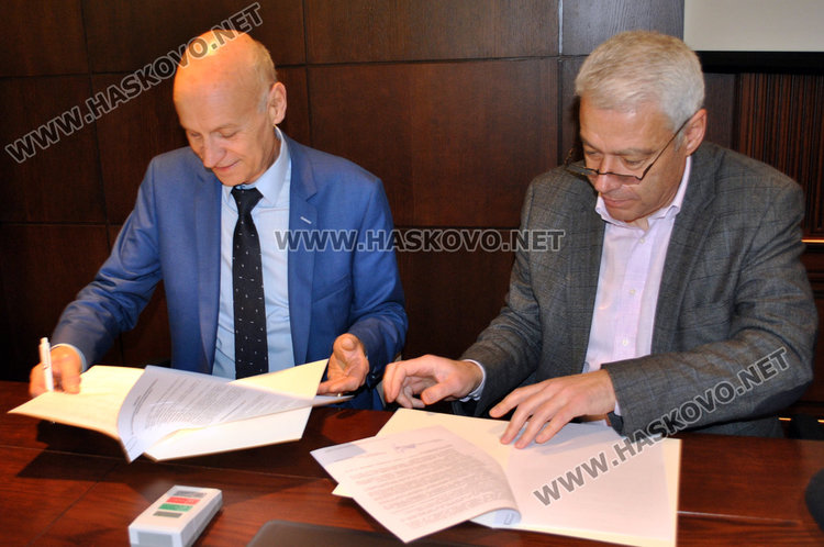 В „Тракия икономическа зона“ няма заплата под 650 лева 