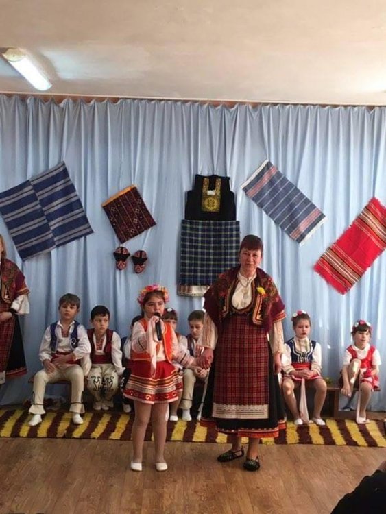 Китка здравец в детска градина „Здравец” в Гледка