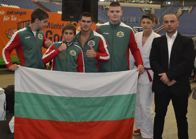 Достойно се представиха трима димитровградски състезатели по джу джицу на Световно първенство за юноши, снимка -архив