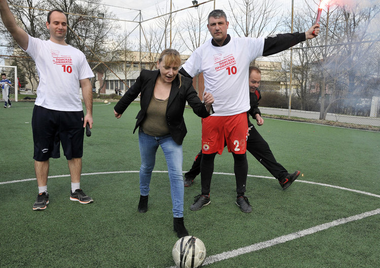 Елена Йончева подкрепи ловците и рибарите, те се жалват от бракониери 