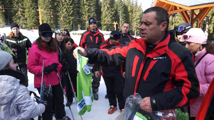 101-ви Алпийски батальон посрещна деца на военни, загинали в служба на родината