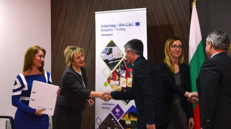 Близо 9 млн евро за околна среда и туризъм получават бенефициенти