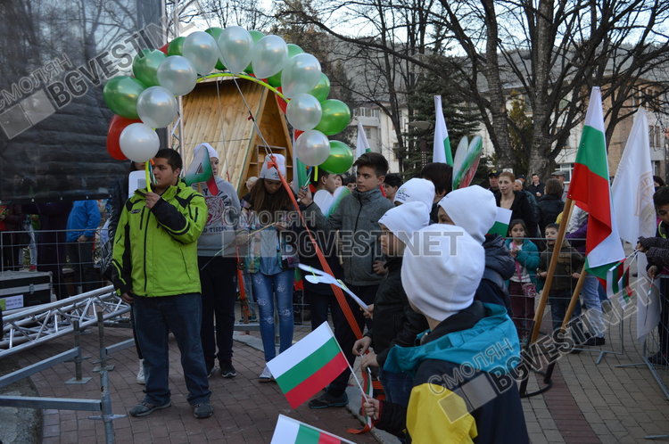 Чепеларе посрещна с овации шампионите си Радослав Янков, Антон Синапов и Димитър Герджиков