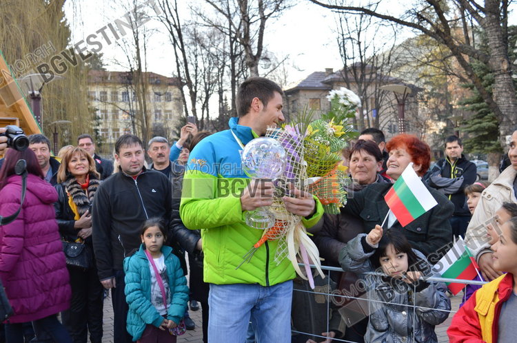 Чепеларе посрещна с овации шампионите си Радослав Янков, Антон Синапов и Димитър Герджиков