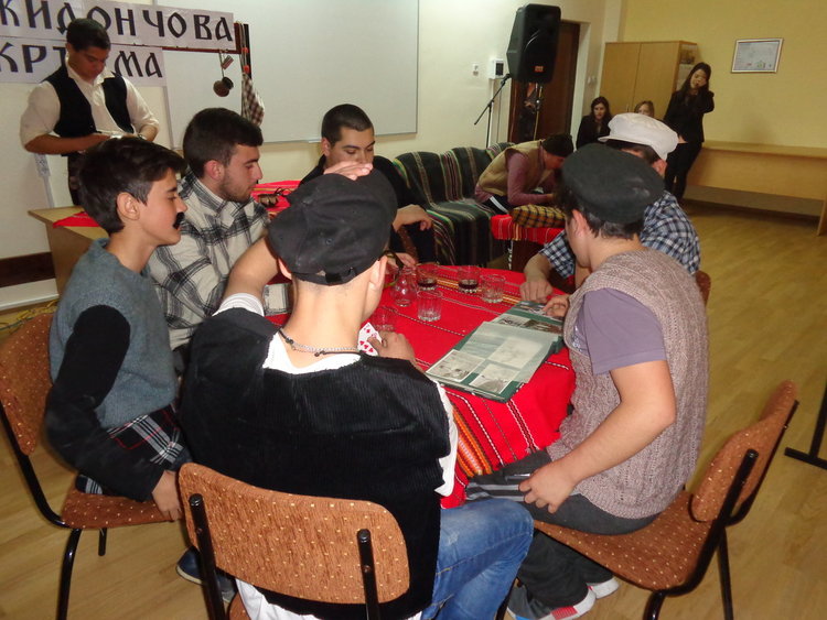 Златаровци  си спретнаха малък празник