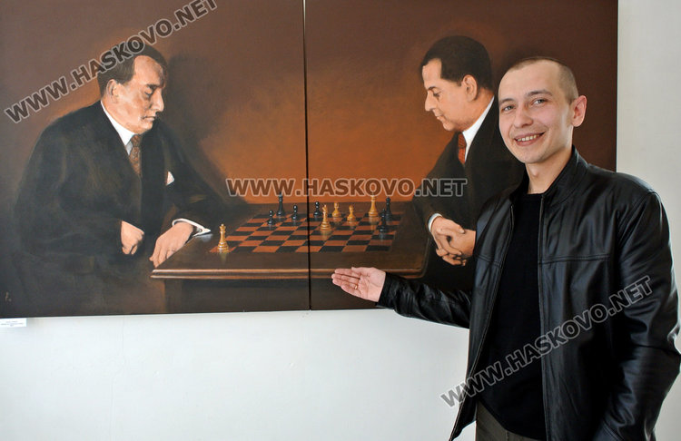 финалът на драматичната 11-та партия от знаменития мач между Алехин /вляво/ и Капабланка, пресъздадена от Гуманюк