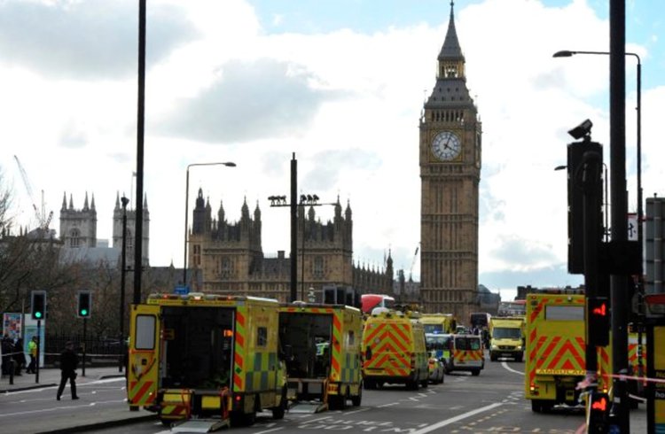 Седем арестувани за атаката на британския парламент (видео)