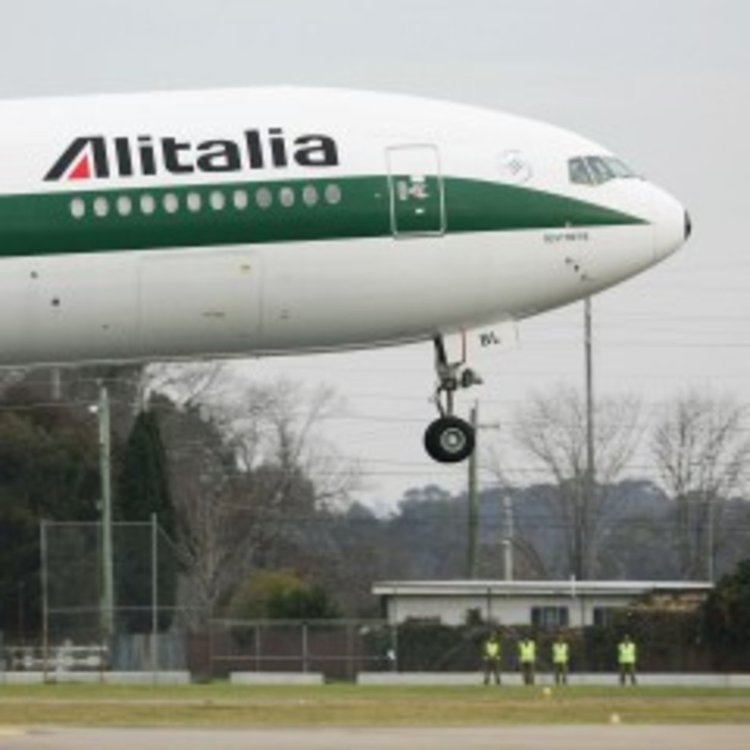 Италия няма да забранява лаптопи на борда на самолетите