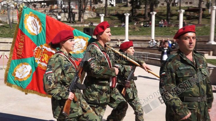 След 180 дни в Афганистан, "Добре дошли!" на родна земя