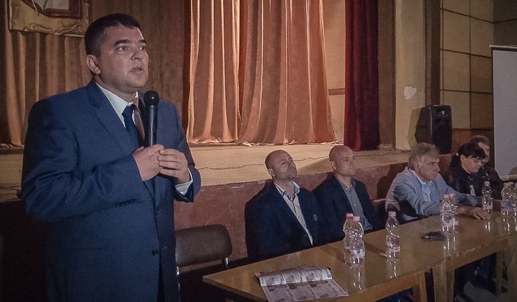 Стефан Димитров: Само този, който държи на вас има право да ви представлява!