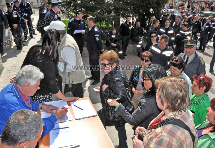 92 792 от община Хасково избират депутати утре