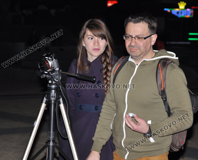 Хасково грейна в свещи в „Часът на Земята”