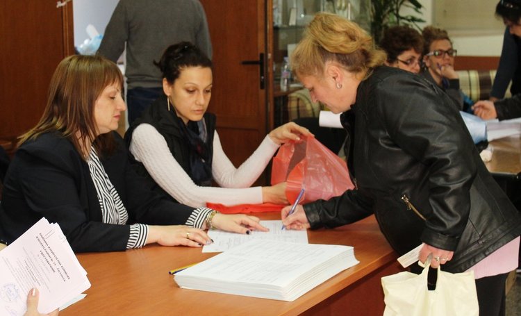 92 792 от община Хасково избират депутати утре