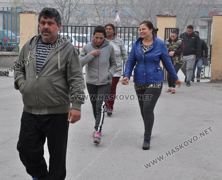 8,04 % избирателна активност в Хасково до 10 часа, 424 гласуват за първи път