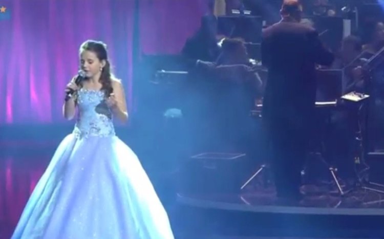 Изумително 13-годишно сопрано (видео)