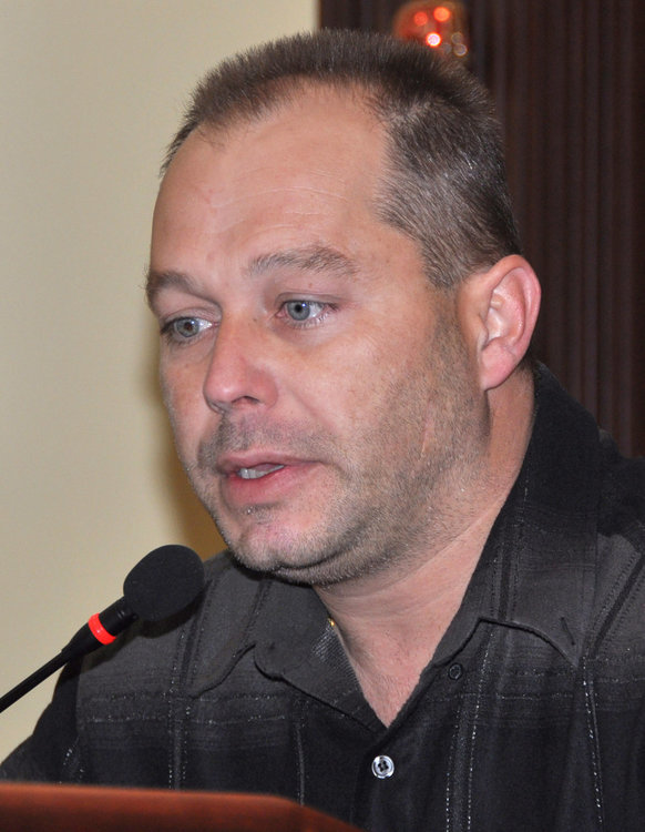 Божидар Драганов