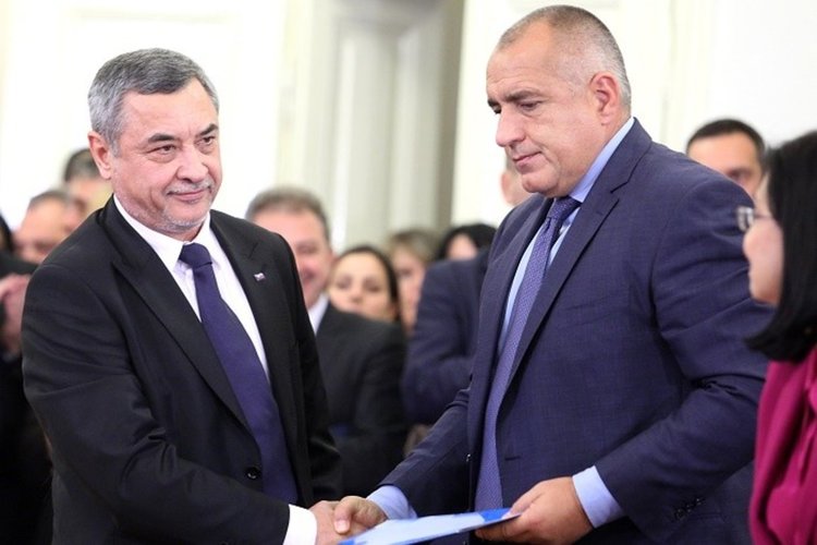 ГЕРБ и Патриотите с мнозинство в парламента