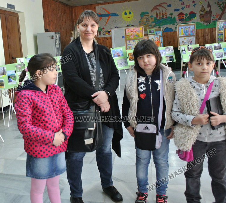 Децата пътуваха в Младежкия с Бистра и Наце из 14 кътчета на света чрез забавни игри