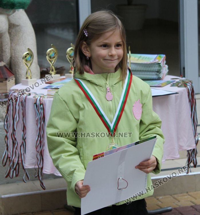 103 таланти в литературното творчество, изкуството и фотографията с награди от конкурса "Шанс"