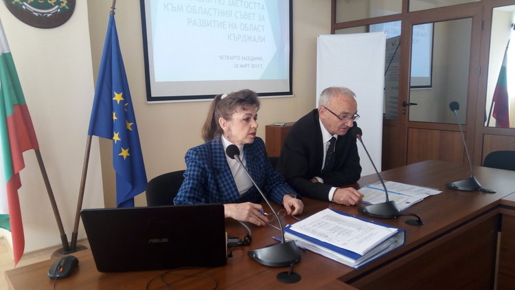 Разкриват 45 работни места в общините по регионалната програма за заетост 