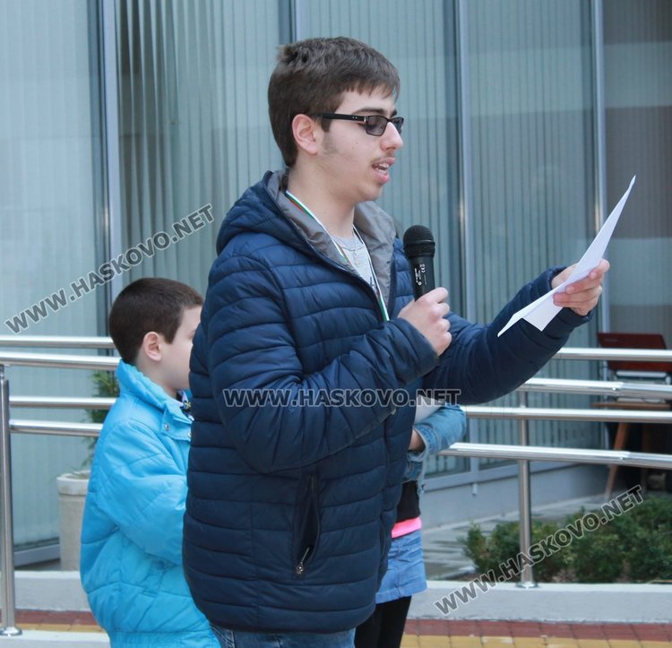 103 таланти в литературното творчество, изкуството и фотографията с награди от конкурса "Шанс"
