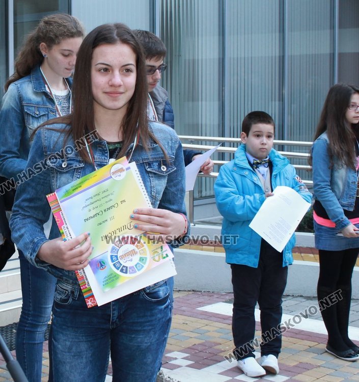 103 таланти в литературното творчество, изкуството и фотографията с награди от конкурса "Шанс"