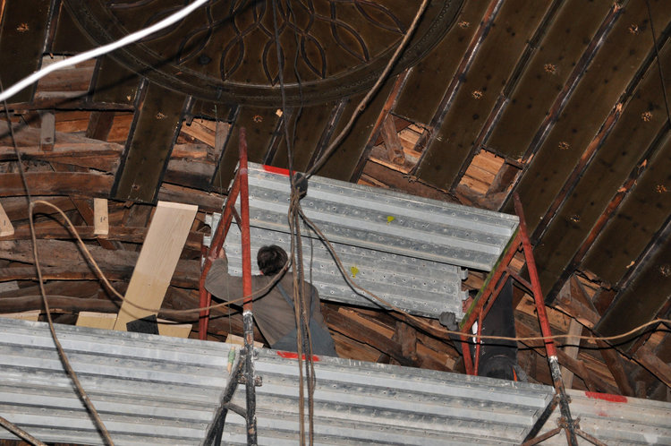 Великденска служба ще има в  „Успение Богородично“, въпреки ремонта