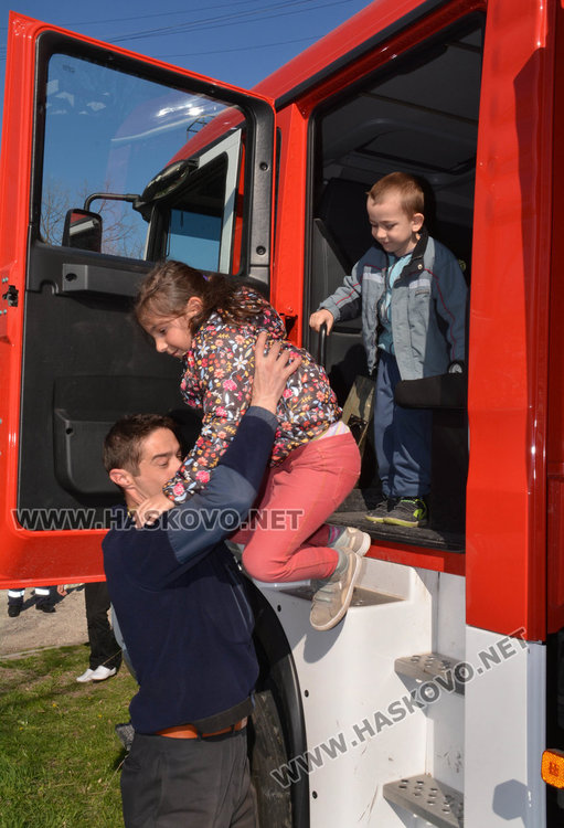 По сценарий: Гасиха детска градина в Хасково