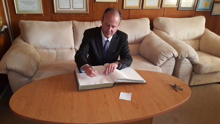 Американският посланик гостува на кмета инж.Хасан Азис