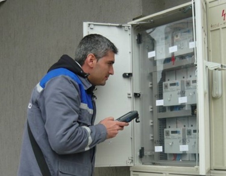 EVN иска поскъпване на тока от юли