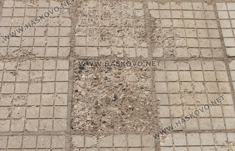 Повдигат темата за състоянието на тротоарите в Димитровград след зимата