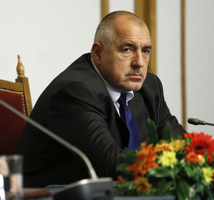 ГЕРБ призовава служебното правителство да спре всички политически уволнения и назначения