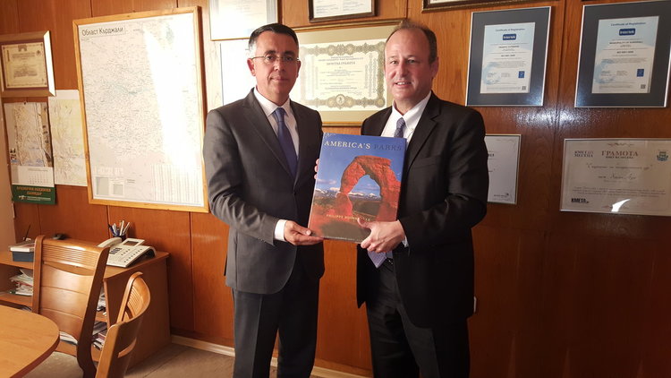 Американският посланик гостува на кмета инж.Хасан Азис