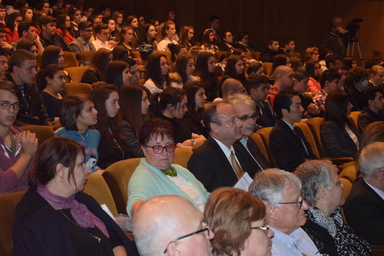 Посланик Рубин