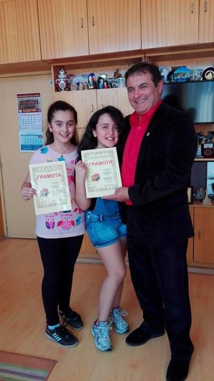 "Славейков" изпраща ученичка на националния кръг на "Знам и мога"