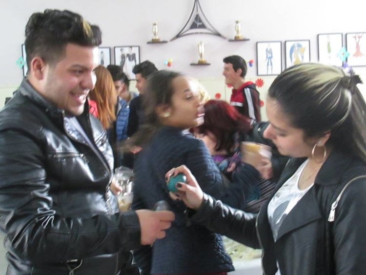 Възпроизведоха Великден  в Професионална гимназия по облекло и дизайн ,,ЕВРИДИКА“